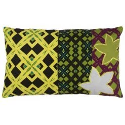 THEDECOFACTORY GRAPHIQUE JUNGLE - <p>Coussin En Coton Motifs Floraux Vert Et Violet 30x50 - Vert