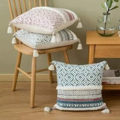 BARES Boho Housse De Coussin Tufting Pompon - Housses De Coussin Carrées Géométrique Tricoté Taie D'oreiller Tissé Avec Fermeture à Glissière Invisible Pour Canapé Et Lit Salon 45cmX45cm (Bleu) -France Coussin et housse de coussin Soldes Boutique 25277248 3