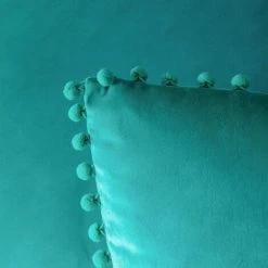 BEARSU Ashler Housses De Coussin Décoratives Avec Pompons Particules Douces Housses De Coussin Solides En Velours 18 X 18 Pour Canapé-lit Voiture, Lot De 2, Vert Pin -France Coussin et housse de coussin Soldes Boutique 36516189 3