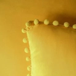 BEARSU Ashler Housses De Coussin Décoratives Avec Pompons Particules Douces Housses De Coussin Solides En Velours 12 X 20 Pour Voiture De Chambre à Coucher, Paquet De 2, Jaune 7 BEARSU Ashler Housses De Coussin Décoratives Avec Pompons Particules Douces Housses De Coussin Solides En Velours 12 X 20 Pour Voiture De Chambre à Coucher, Paquet De 2, Jaune -France Coussin et housse de coussin Soldes Boutique 36516194 3