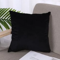 TRIOMPHE Lot De 2 Housse De Coussin 45x45cm Décoratif Canapé En Chenille Housses Coussin Decoration Chambre Carré Couleur Uni Pour Chaise,Voiture,Bureau, Noir