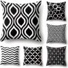 BETTERLIFE Taie D'oreiller Géométrique Super Doux Pour Canapé-lit Canapé Coussin Housse De Coussin Maison Décoratif 45X45cm,Set De 6 (Motif Noir Et Blanc)
