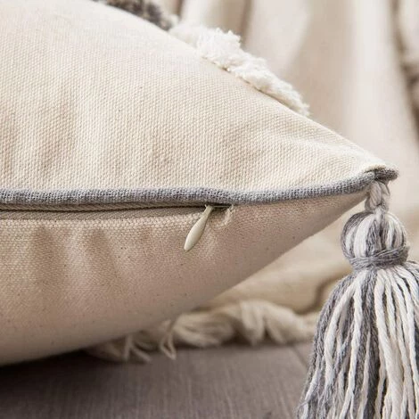 BETTERLIFE Lot De 1 Housse De Cousssin Solid En Polyester Et Douce Jolie Carré Taie D'oreiller Avec Motifs En Décoratifs Pour Canapé Chambre Salon Blanc+Gris 45x45cm 2 BETTERLIFE Lot De 1 Housse De Cousssin Solid En Polyester Et Douce Jolie Carré Taie D'oreiller Avec Motifs En Décoratifs Pour Canapé Chambre Salon Blanc+Gris 45x45cm – Image 2