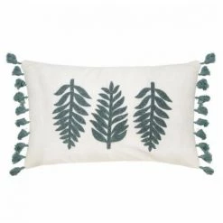MOORISHIDOL LAMU - Housse De Coussin Brodée - Motif "Feuille Yaoundé" Et Pompons - Fabrication Artisanale En Inde - Lavable En Machine 30°C - Rectangulaire - 50x30 CM - Aqua
