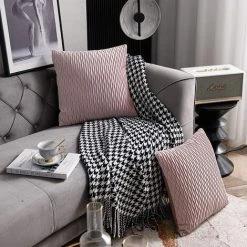 Housses De Coussin Rose 45cmx45cm: Pack De 2 Taies D'oreiller Décoratives Carrées En Velours Rayé Pour Canapé De Chambre GrooFoo -France Coussin et housse de coussin Soldes Boutique 39992606 3