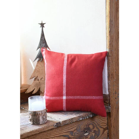 HOMEMAISON Coussin Esprit Chalet De Montagne Rouge 40 X 40 Cm - Rouge 1 HOMEMAISON Coussin Esprit Chalet De Montagne Rouge 40 X 40 Cm - Rouge