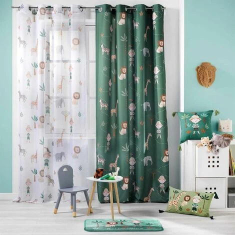 Paris Prix - Coussin Enfant "léo L'explorateur" 30x50cm Vert 2 Paris Prix - Coussin Enfant "léo L'explorateur" 30x50cm Vert – Image 2