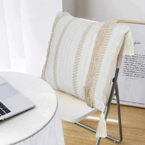 Housses De Coussin Modernes Triomphe 2 Pièces- Simples Et Géométriques - Tricotées - Décoratives - Beige - Pour Canapé Et Salon 45*45cm 2 Housses De Coussin Modernes Triomphe 2 Pièces- Simples Et Géométriques - Tricotées - Décoratives - Beige - Pour Canapé Et Salon 45*45cm – Image 2