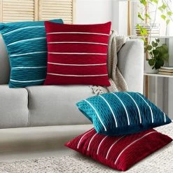 Housses De Coussin En Velours Coussins De Canapé Décoratifs Carrés à Rayures Douces Et Confortables Taies D'oreiller Avec Fermeture à Glissière Invisible 45cm*45cm Fontainebleau Rouge -France Coussin et housse de coussin Soldes Boutique 48221898 4