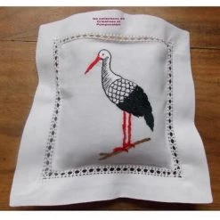Coussin Lavande Cigogne Brodé Main FUIENKO