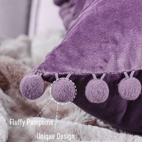 Lot De 4 Housse Coussin Decoration Salon Noel Moderne Pour Coussin Canape Et Fauteuil De Bureau Carré En Velours Doux De Double Face( 45x45,Brillant Violet ) GrooFoo 2 Lot De 4 Housse Coussin Decoration Salon Noel Moderne Pour Coussin Canape Et Fauteuil De Bureau Carré En Velours Doux De Double Face( 45x45,Brillant Violet ) GrooFoo – Image 2