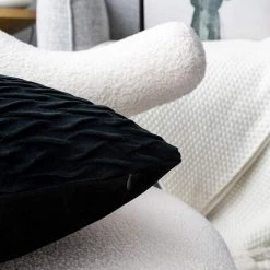 Housses Coussin En Velours 45x45cm Pour Salon Canapé,Lot De 4 Housses Coussin Carrés De Motif Uni Décoration Chambre,Noir GrooFoo 8 Housses Coussin En Velours 45x45cm Pour Salon Canapé,Lot De 4 Housses Coussin Carrés De Motif Uni Décoration Chambre,Noir GrooFoo -France Coussin et housse de coussin Soldes Boutique 58760952 4