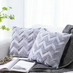 Lot De 4 Housses De Coussins En Laine Artificielle Et Velvet,Douce Peluche Décorative Taie D'oreiller Avec Motif Ondulé, Noir, 30x50CM GrooFoo 9 Lot De 4 Housses De Coussins En Laine Artificielle Et Velvet,Douce Peluche Décorative Taie D'oreiller Avec Motif Ondulé, Noir, 30x50CM GrooFoo -France Coussin et housse de coussin Soldes Boutique 58846244 5