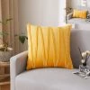 Lot De 4 Housse De Coussin Rayures Géométriques Tridimensionnelles Velours Taie D'oreiller Décoratif Maison Salon Canapé Chambre (30x50cm, Jaune) GrooFoo