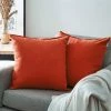 ZOLGINAH Lot De 2 Housse De Coussin 65x65cm Décoratif Canapé En Chenille Housses Coussin Decoration Chambre Carré Couleur Uni Pour Chaise,Voiture,Bureau, Orange-Rouge