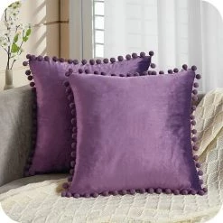 ZOLGINAH Lot De 2 Housses De Coussin Decoration Chambre Doux Carré En Velours Couleur Unie Housses De Canapé Avec Les Ballons Moderne Pour Salon, 50x50cm, Violet