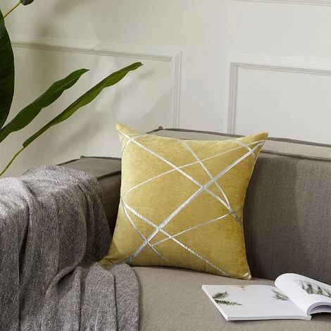 ZOLGINAH Housses De Coussin En Velours Housses D'oreiller Carrées Décoratives Pour Canapé Chambre Salon 65x65 CM Lot De 2 Jaune 5 ZOLGINAH Housses De Coussin En Velours Housses D'oreiller Carrées Décoratives Pour Canapé Chambre Salon 65x65 CM Lot De 2 Jaune – Image 5