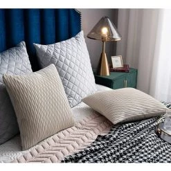 LangRay Housses De Coussin De Canapé Blanc Ivoire: 2 Pack 45cmx45cm Taies D'oreiller Carrées En Velours Rayé D'origine Pour La Décoration De La Maison -France Coussin et housse de coussin Soldes Boutique 59918426 5