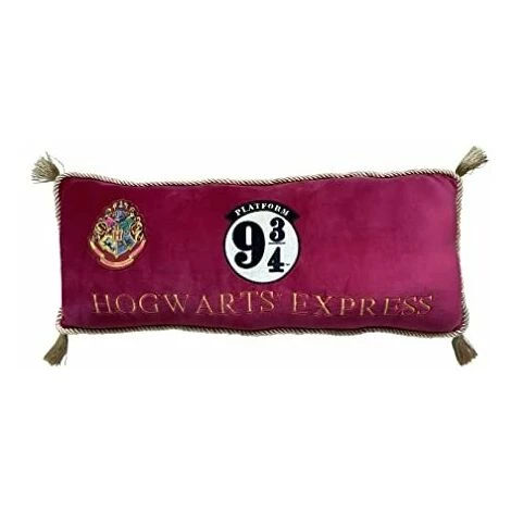 LYO COUSSIN RECTANGULAIRE HARRY POTTER BRODÉ LOGO PLATEFORME 9 3/4 - MATIÈRE ULTRA DOUCE CONFORTABLE ET AGRÉABLE À SERRER - DÉCORATI 1 LYO COUSSIN RECTANGULAIRE HARRY POTTER BRODÉ LOGO PLATEFORME 9 3/4 - MATIÈRE ULTRA DOUCE CONFORTABLE ET AGRÉABLE À SERRER - DÉCORATI