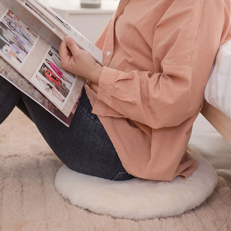 MERKMAK Galette De Chaise Fourrure Artificielle Eponge A Memoire Doux Et Confortable Amovible 40 X 40 Cm 5 MERKMAK Galette De Chaise Fourrure Artificielle Eponge A Memoire Doux Et Confortable Amovible 40 X 40 Cm – Image 5