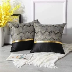 BEARSU Lot De 2 Housses De Coussin Pour Lit, Canapé, Voiture, Décoration De Luxe Moderne Minimaliste En Cuir Doré Avec Coutures Ondulées Et Rayures 9 BEARSU Lot De 2 Housses De Coussin Pour Lit, Canapé, Voiture, Décoration De Luxe Moderne Minimaliste En Cuir Doré Avec Coutures Ondulées Et Rayures -France Coussin et housse de coussin Soldes Boutique 61210565 5