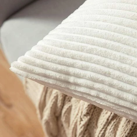 LYCXAMES Lot De 2 Decorative Housse De Coussin En Velours Côtelé Canapé Taie D'oreiller Douce Pour Maison Salon Chambre Lit 45x45cm Blanc 2 LYCXAMES Lot De 2 Decorative Housse De Coussin En Velours Côtelé Canapé Taie D'oreiller Douce Pour Maison Salon Chambre Lit 45x45cm Blanc – Image 2