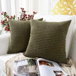 BAICCCF Coussin Et Housse De Coussin Granules Vert Olive Lot De 2, Velours Côtelé Doux Décoratif Carré Housse De Coussin Housses De Coussin Taie D'Oreiller, Décorations De Maison Pour Canapé Canapé Lit Chaise 45x45 Cm - Olive Verte