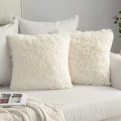 CARILLONSàVENT Lot De 2 Housse De Coussin De Canapé Fourrure De Luxe Decoration Canapé Maison Chambre Lit Super Doux Peluche Taie D'oreiller Décorative 40X40cm 16X16 Pouces Beige Carivent