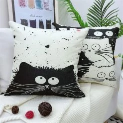 PERLE RARE Housse De Coussin 45x45, Lot De 4 Coton Et Lin Décoratif Canapé Home Decor Taie D'oreiller Super Doux Decoration Maison Salon Chambre Pour Canapé(Chat Noir) 9 PERLE RARE Housse De Coussin 45x45, Lot De 4 Coton Et Lin Décoratif Canapé Home Decor Taie D'oreiller Super Doux Decoration Maison Salon Chambre Pour Canapé(Chat Noir) -France Coussin et housse de coussin Soldes Boutique 64467724 5