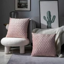 MERéTéET Housses Coussin En Velours 40x40cm Pour Salon Canapé,Lot De 2 Housses Coussin Carrés De Motif Uni Décoration Chambre, Rose 7 MERéTéET Housses Coussin En Velours 40x40cm Pour Salon Canapé,Lot De 2 Housses Coussin Carrés De Motif Uni Décoration Chambre, Rose -France Coussin et housse de coussin Soldes Boutique 65788826 3
