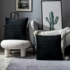 MERéTéET Housses Coussin En Velours 50x50cm Pour Salon Canapé,Lot De 2 Housses Coussin Carrés De Motif Uni Décoration Chambre, Noir 7 MERéTéET Housses Coussin En Velours 50x50cm Pour Salon Canapé,Lot De 2 Housses Coussin Carrés De Motif Uni Décoration Chambre, Noir -France Coussin et housse de coussin Soldes Boutique 65789007 3