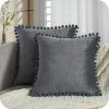 MERéTéET Lot De 2 Housses De Coussin Decoration Chambre Doux Carré En Velours Couleur Unie Housses De Canapé Avec Les Ballons Moderne Pour Salon, 45x45cm, Gris
