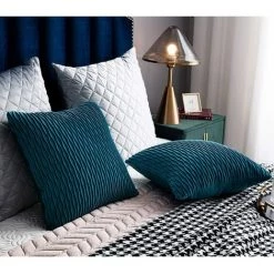 YIENJAOY Taie D'oreiller Turquoise 50cmx50cm: Lot De 2 Housses De Coussin Décoratif Carré En Velours Rayé Original Pour Canapé De Chambre -France Coussin et housse de coussin Soldes Boutique 65809553 5