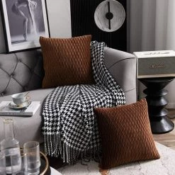 YIENJAOY Light Brown Pillow Cases: 2 Pack 45cmx45cm Original Stripe Velvet Square Decorative Cushion Covers For Bedroom Couch -France Coussin et housse de coussin Soldes Boutique 65809685 3