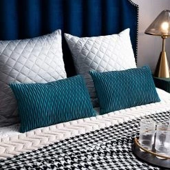 YIENJAOY Taie D'oreiller Turquoise 30cmx50cm: Lot De 2 Housses De Coussin Décoratif Rectangulaire En Velours Rayé Original Pour Canapé De Chambre -France Coussin et housse de coussin Soldes Boutique 65810216 4