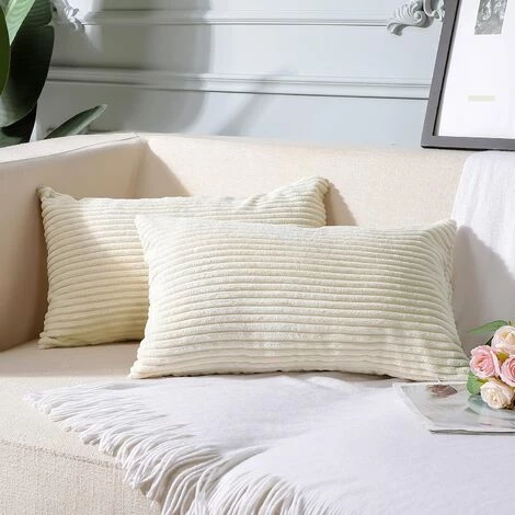 AIDUCHO Lot De 2 Housses De Coussin Décoratives 30 X 50 Cm - Velours Côtelé - Couleur Pure - Housse De Coussin Douce - Pour Canapé, Voiture, Chambre à Coucher, Maison - Beige - 30 X 50 Cm 1 AIDUCHO Lot De 2 Housses De Coussin Décoratives 30 X 50 Cm - Velours Côtelé - Couleur Pure - Housse De Coussin Douce - Pour Canapé, Voiture, Chambre à Coucher, Maison - Beige - 30 X 50 Cm