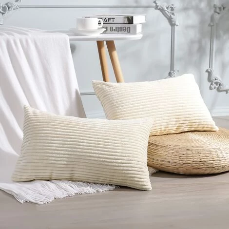 AIDUCHO Lot De 2 Housses De Coussin Décoratives 30 X 50 Cm - Velours Côtelé - Couleur Pure - Housse De Coussin Douce - Pour Canapé, Voiture, Chambre à Coucher, Maison - Beige - 30 X 50 Cm 2 AIDUCHO Lot De 2 Housses De Coussin Décoratives 30 X 50 Cm - Velours Côtelé - Couleur Pure - Housse De Coussin Douce - Pour Canapé, Voiture, Chambre à Coucher, Maison - Beige - 30 X 50 Cm – Image 2