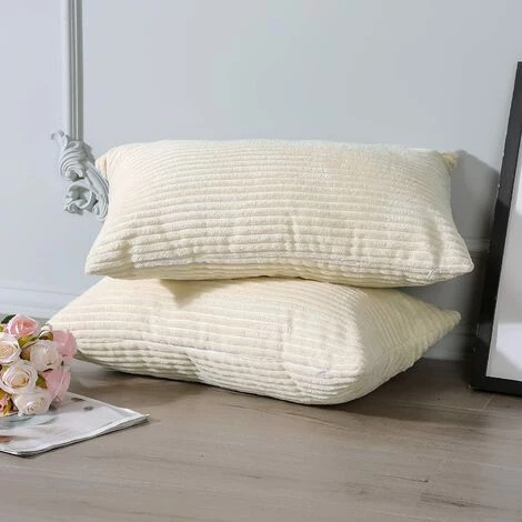 AIDUCHO Lot De 2 Housses De Coussin Décoratives 30 X 50 Cm - Velours Côtelé - Couleur Pure - Housse De Coussin Douce - Pour Canapé, Voiture, Chambre à Coucher, Maison - Beige - 30 X 50 Cm 4 AIDUCHO Lot De 2 Housses De Coussin Décoratives 30 X 50 Cm - Velours Côtelé - Couleur Pure - Housse De Coussin Douce - Pour Canapé, Voiture, Chambre à Coucher, Maison - Beige - 30 X 50 Cm – Image 4