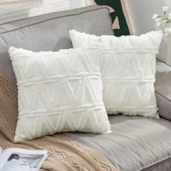 AIDUCHO Lot De 2 Housses De Coussins Tissu Laine Artificielle Et Polyester Motif Triangle Moderne Doux Lisse Confortable Taie D'oreiller à Salon Chambre Canapé 45x45CM Blanc