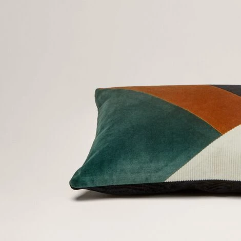 Housse De Coussin 28x47 Cm MADURA - Ivoire Caramel Et Marine - GOTIE - Ivoire Caramel Et Marine 3 Housse De Coussin 28x47 Cm MADURA - Ivoire Caramel Et Marine - GOTIE - Ivoire Caramel Et Marine – Image 3